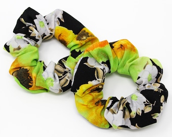 Floral Print Summer Hair Scrunchie, Scrunchy, Hair Tie, Top Knot, Gentle Hair Elastic, Hair Accessory, Gift, Favors, Handmade, One Scrunchie