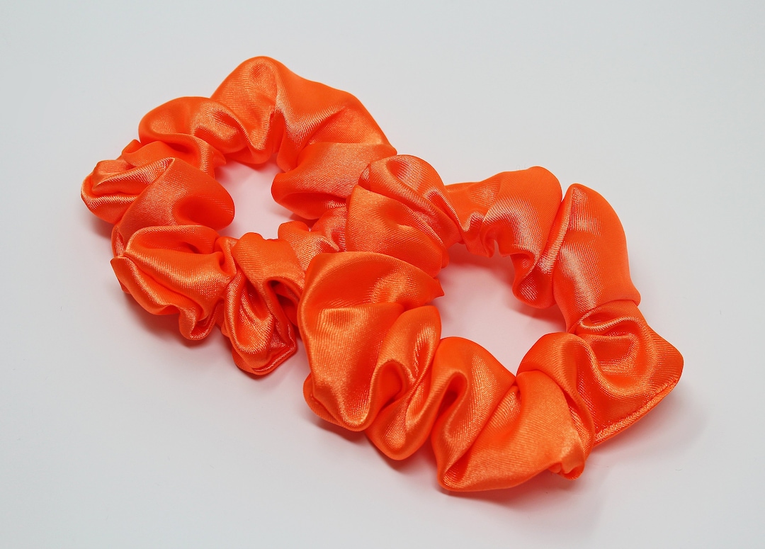 ヘアアクセサリー Hunza G SS24 Orange fabric scrunchie (SCRUNCHIE ORANGE) il_1080xN.1730813494_h4rt.jpg