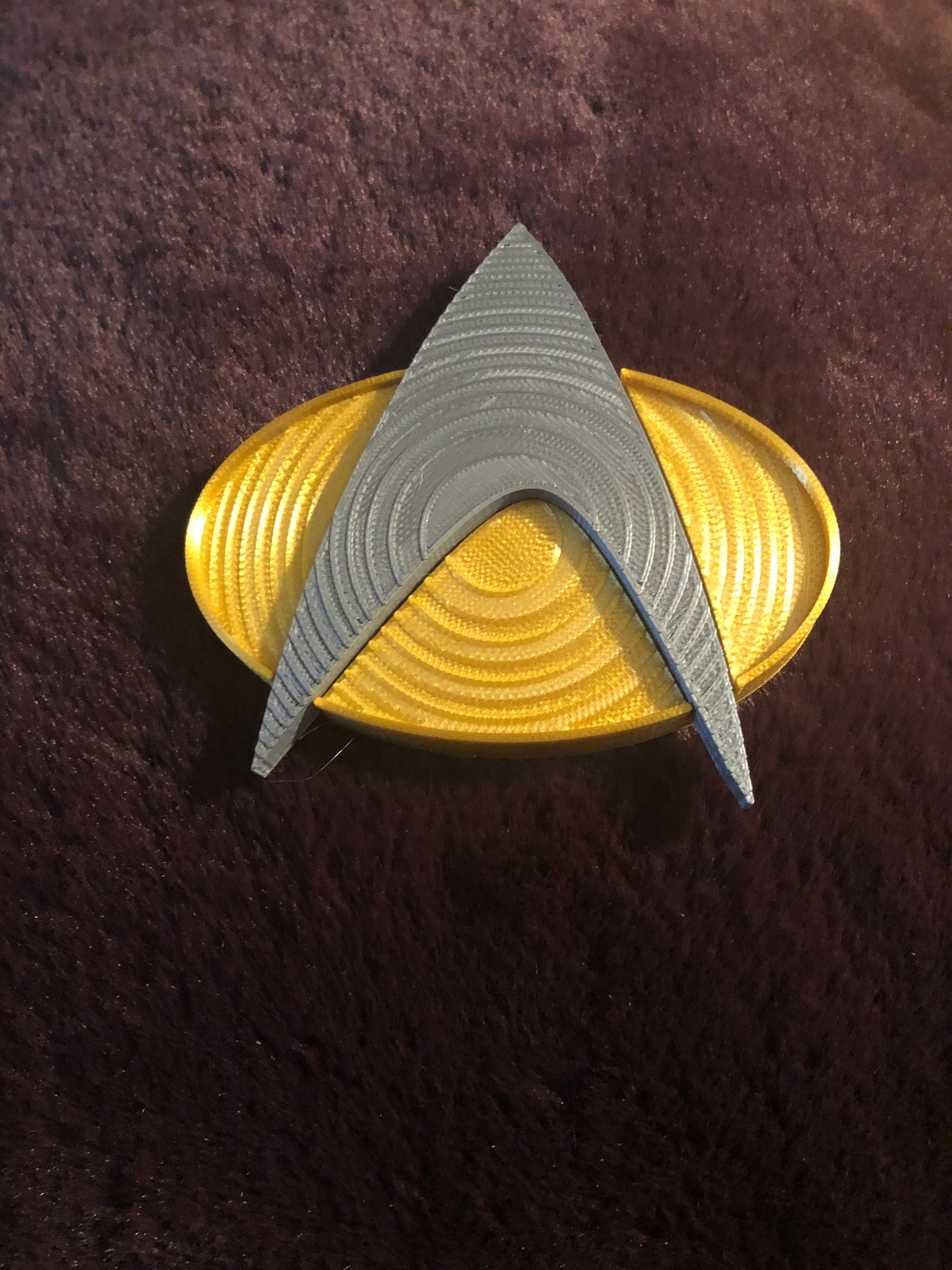 Star SciFi Trek Voyager Communicator Full Size Uniform Metal Pin