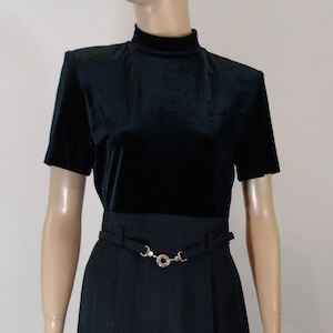 Women&#39;s Jumpsuit Black 80&#39;s 90&#39;s One Piece Pleated Pantsuit Velvet Top Short Sleeve Belted Excellent Perfect Vintage by JSJ PETITES Size 8P