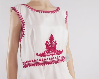 Plus Size Marchesa Dress, White Top, Pink Embroidery, Black Skirt, Size 14