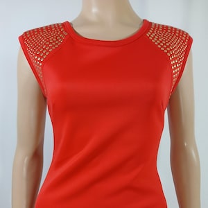 Red Dress Women&#39;s Red Dress Cropped Sleeveless Stretchy Gold Flat Studs Back Zipper Excellent Like New Condition by MARILYN MONROE Size S