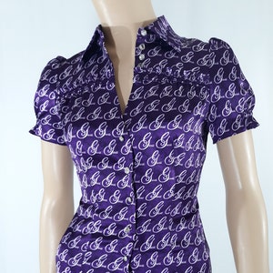 Women&#39;s Top Purple Short Puffy Sleeve White Satin Lightweight Silky Silver Rhinestone Buttons Like New Condition Designer Size XS by GUESS