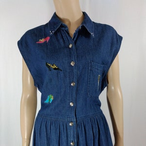 Women&#39;s Denim Dress 100% Cotton Blue Silver Buttons Tie Belt Colorful Embroidered Shoes Excellent Condition Vintage by OLIVIA ROSE Size 14m