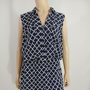 Women&#39;s Jumpsuit Romper Sailor Blue White Geo Print Blue Sleeveless Elastic Waist Shorts Excellent Condition Vintage by NEW YORK & Co Size L