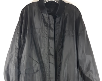 Men's Black Jacket Coat 100% Nylon Zippers Everywhere Hidden Pockets Galore Netting Lining Windbreaker Excellent Condition Vintage Size XXL