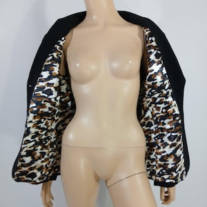 Women&#39;s Black Blazer 90&#39;s Designer Classic Buttons Shoulder Pads Leopard Print Lining Like New Condition by TAHARI AUTHUR LEVINE Size 10p