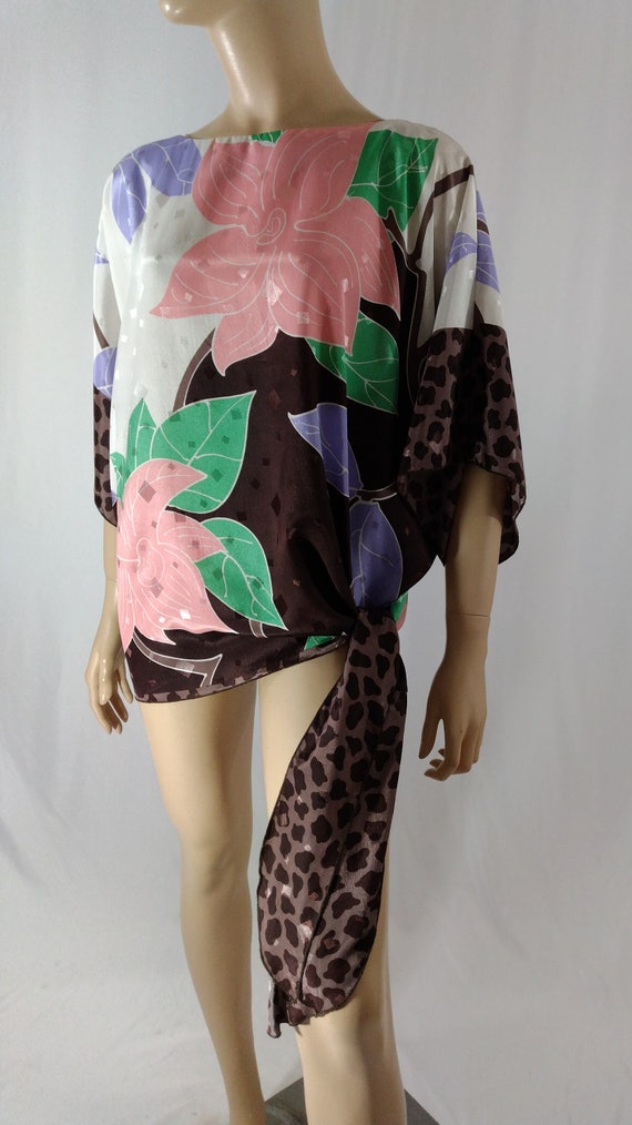 70's 80's Blouse Women's Satin Pink Brown White G… - image 3