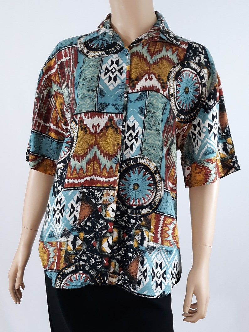 80/'s Women/'s Hawaiian Shirt Short Sleeve Blue Black Gold Turquoise Cool Print Button Down 100/% Rayon Tiny Collar Vintage by CALICHE Size S