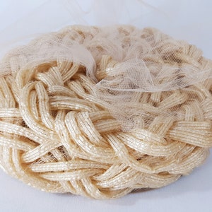 Pill Box Hat 60's Women's Biege Style Large Braid Design Perfect Netting Inner Combs by EVELYN VARON EXCLUSIVE Excellent Condition Vintage