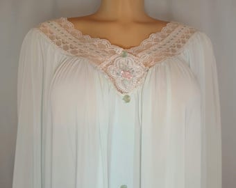 Plus Size Vintage Robe Night Gown, Pale Blue, Floral Embroidery, size 2X