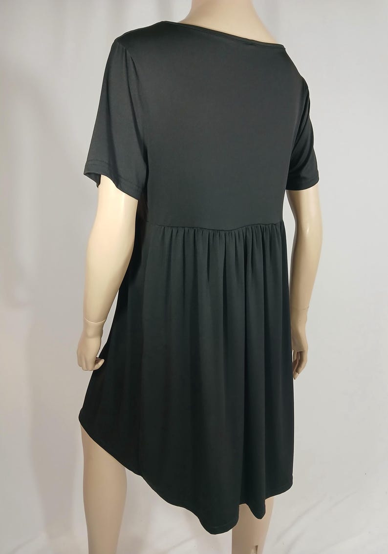 open back black dress Prom Discover 29 Black Tie Size:4X-Large F/W25 Editorial