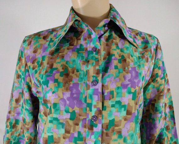 70's Women's Shirt Huge Collar Colorful Wild Abst… - image 1
