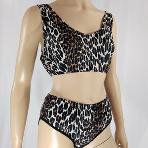 Leopard Lingerie 60&#39;s Women&#39;s 2 Piece Bralette Panties Set Leopard Brown Black White Nylon Lightweight Perfect Vintage SUPER RARE Size M