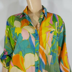 Colorful Blouse Women&#39;s Wild Abstract Floral Adjustable Long Sleeve 100% Cotton Excellent Condition Vintage by TRUE DESTINATION Size XL