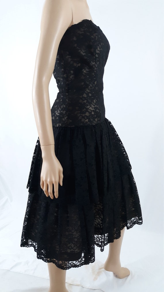 80's Formal Dress Prom Dress Black Lace Tiered Fu… - image 2