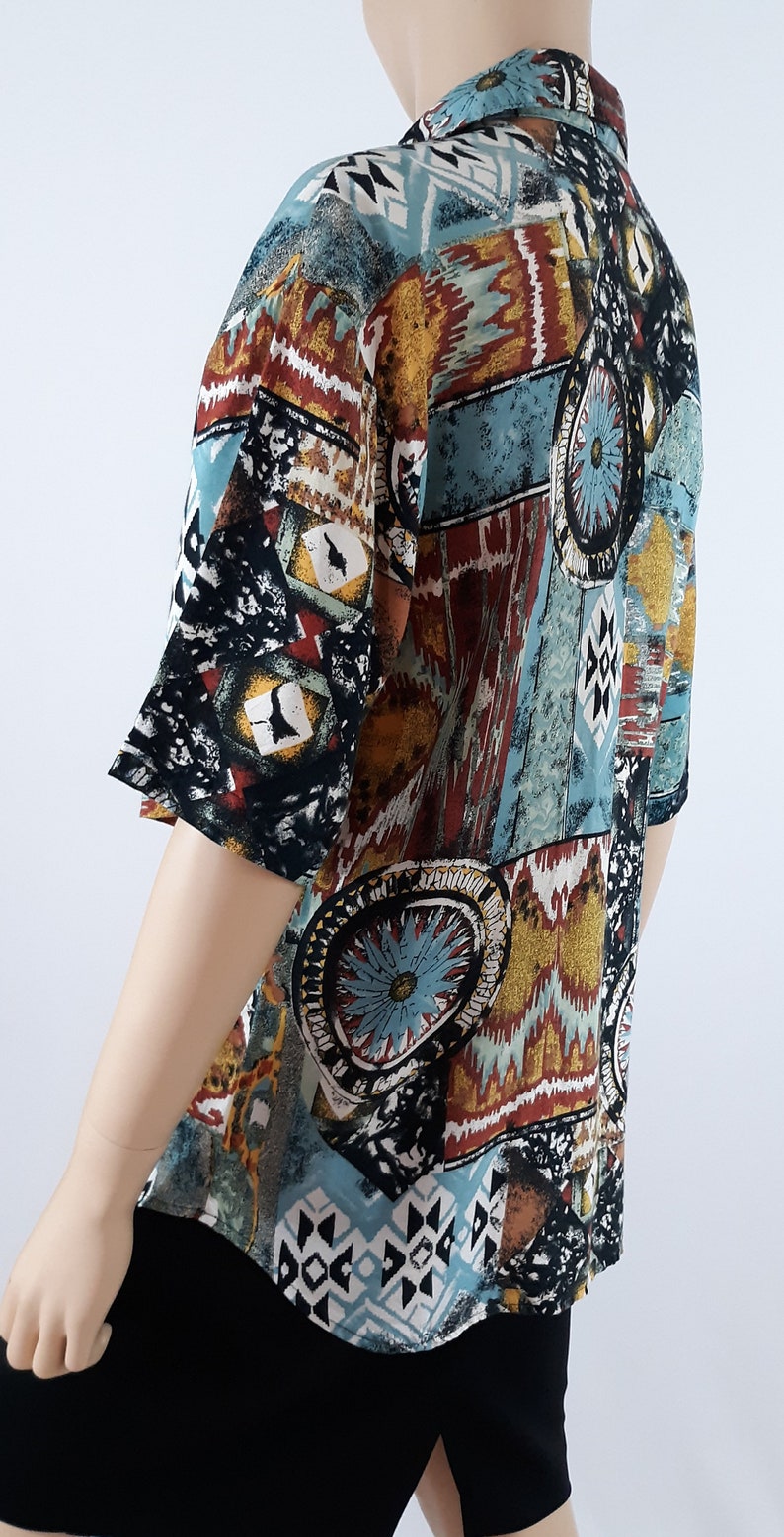 80/'s Women/'s Hawaiian Shirt Short Sleeve Blue Black Gold Turquoise Cool Print Button Down 100/% Rayon Tiny Collar Vintage by CALICHE Size S