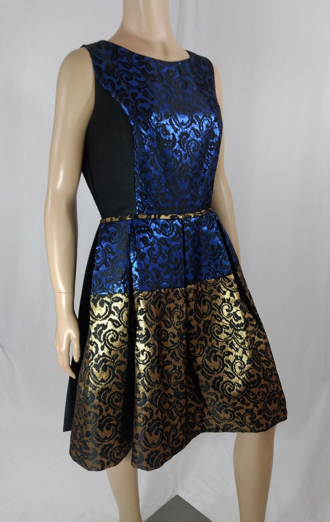 Belle Badgley Mischka Dress Women s Black Metallic Gold Blue Floral Sleeveless Lux Cocktail Semi Formal Like New Condition Vintage Size 8 Etsy