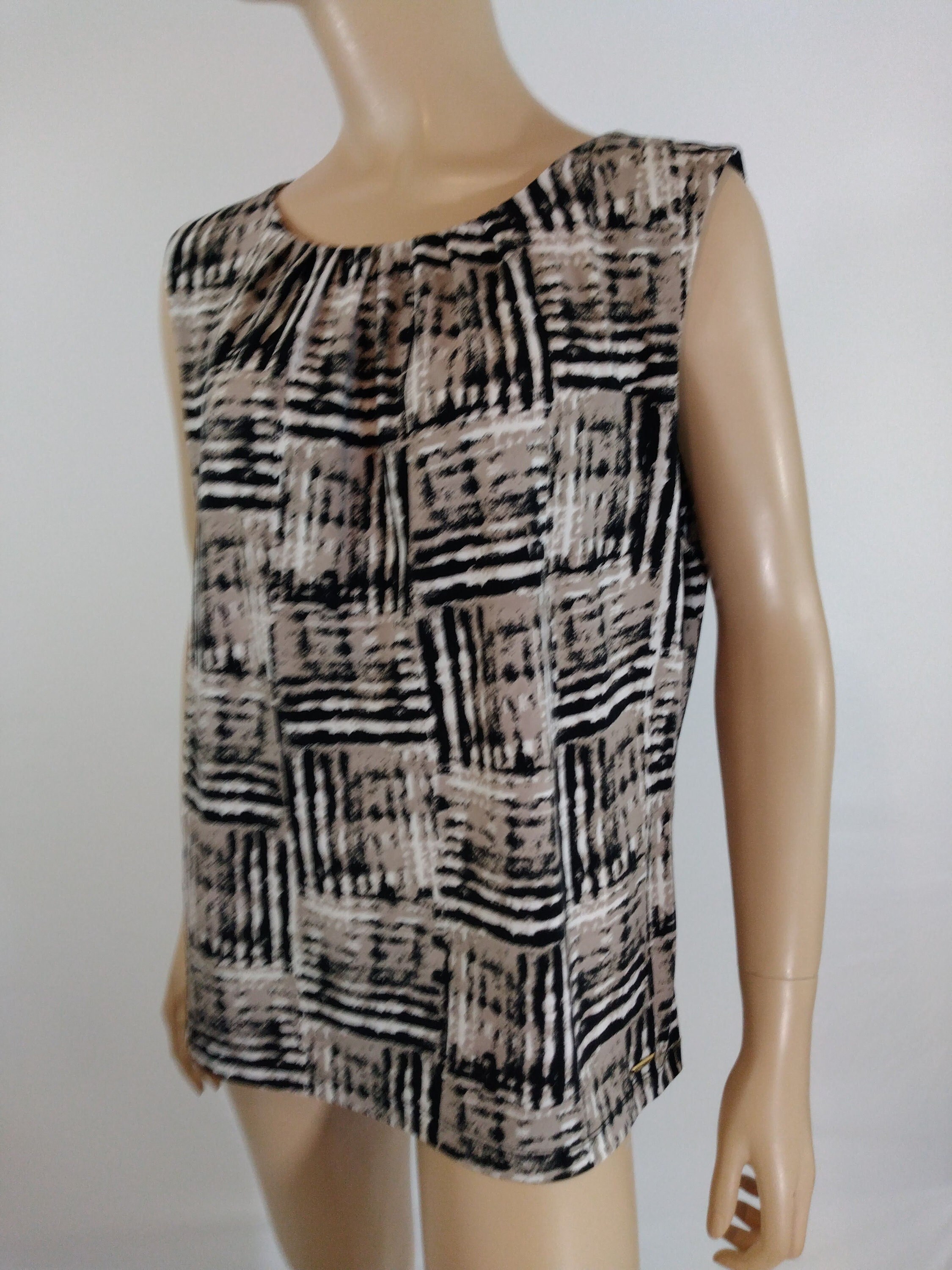 Calvin Klein Top Women s Sleeveless Black Beige White Geo Abstract Print Pleated Neckline Cool Lux Like New Condition Vintage by CK Size XL Etsy