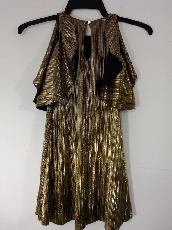 Girl s Gold Dress Designer GIANNI BINI Black Metallic Gold Textured Fabric Short Sleeve Cut out Ruffle Like New Designer by Gb Girls Size S Etsy Canada