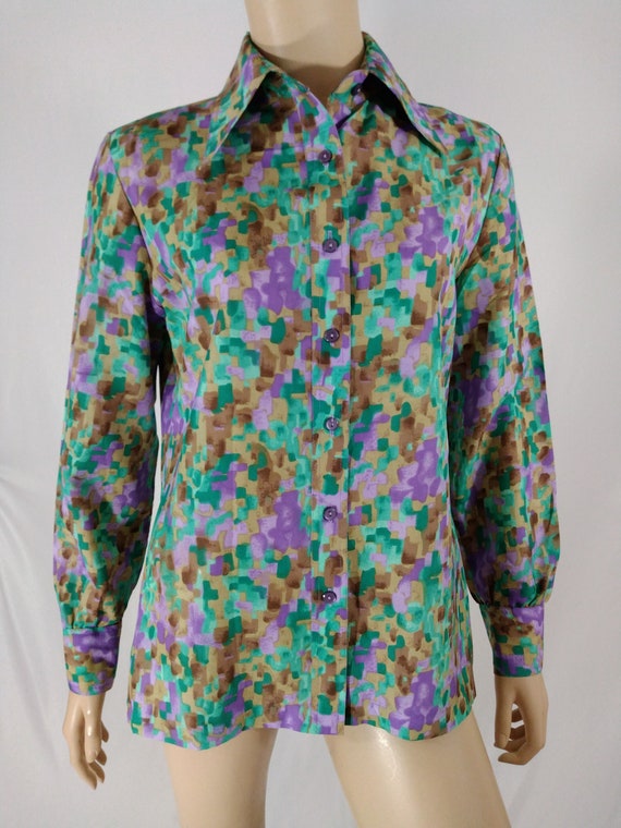 70's Women's Shirt Huge Collar Colorful Wild Abst… - image 4