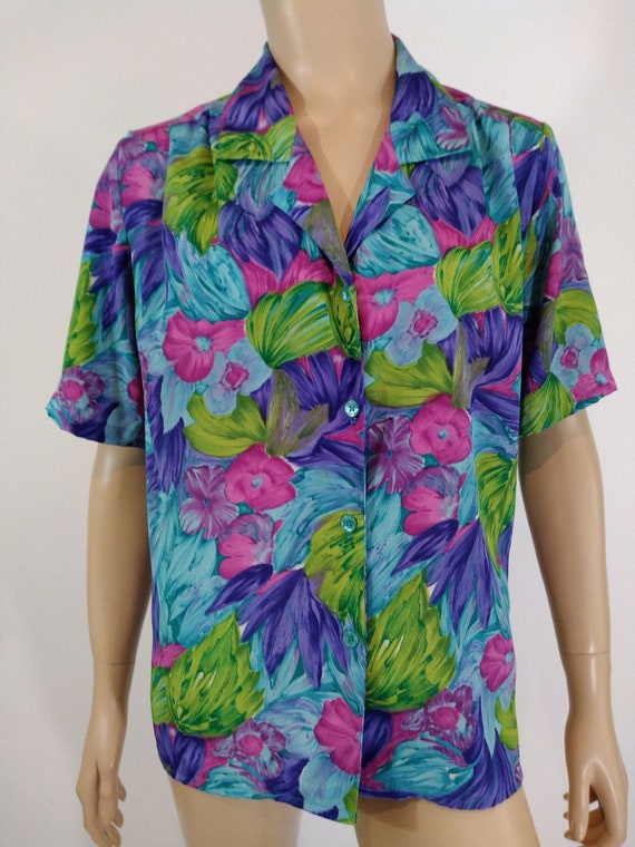 80's Women's Shirt Short Sleeve Green Blue Floral… - image 2