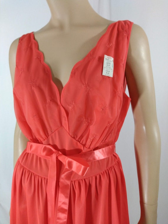 Red Slip 60's Vanity Fair Slip Night Gown Women's… - image 7