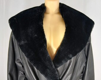 Black Leather Jacket, Faux Fur Huge Collar, Vintage Size L