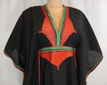 African Kaftan Dress, Black 100% Cotton, Red Green Embroidery, One Size