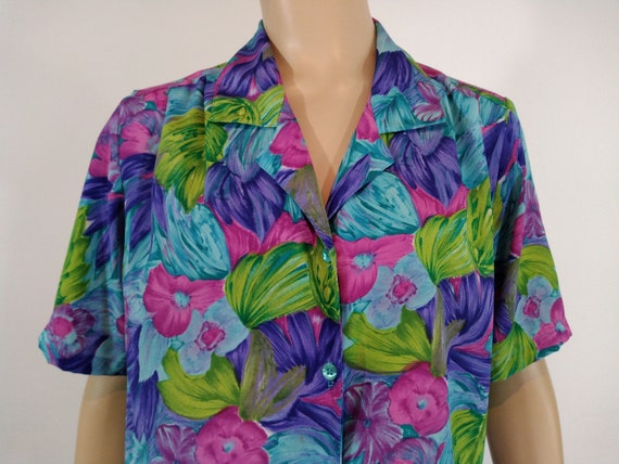 80's Women's Shirt Short Sleeve Green Blue Floral… - image 1