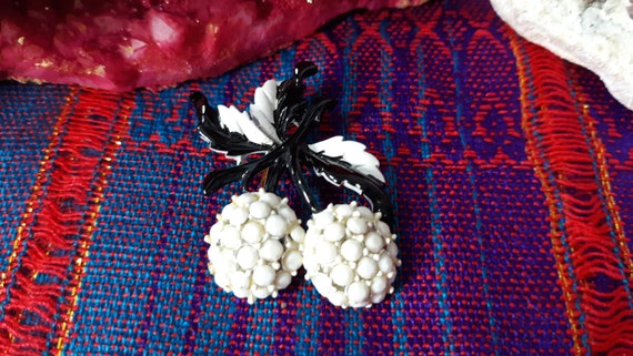 60's Cherry Brooch Black White Opaque Rhinestone … - image 8