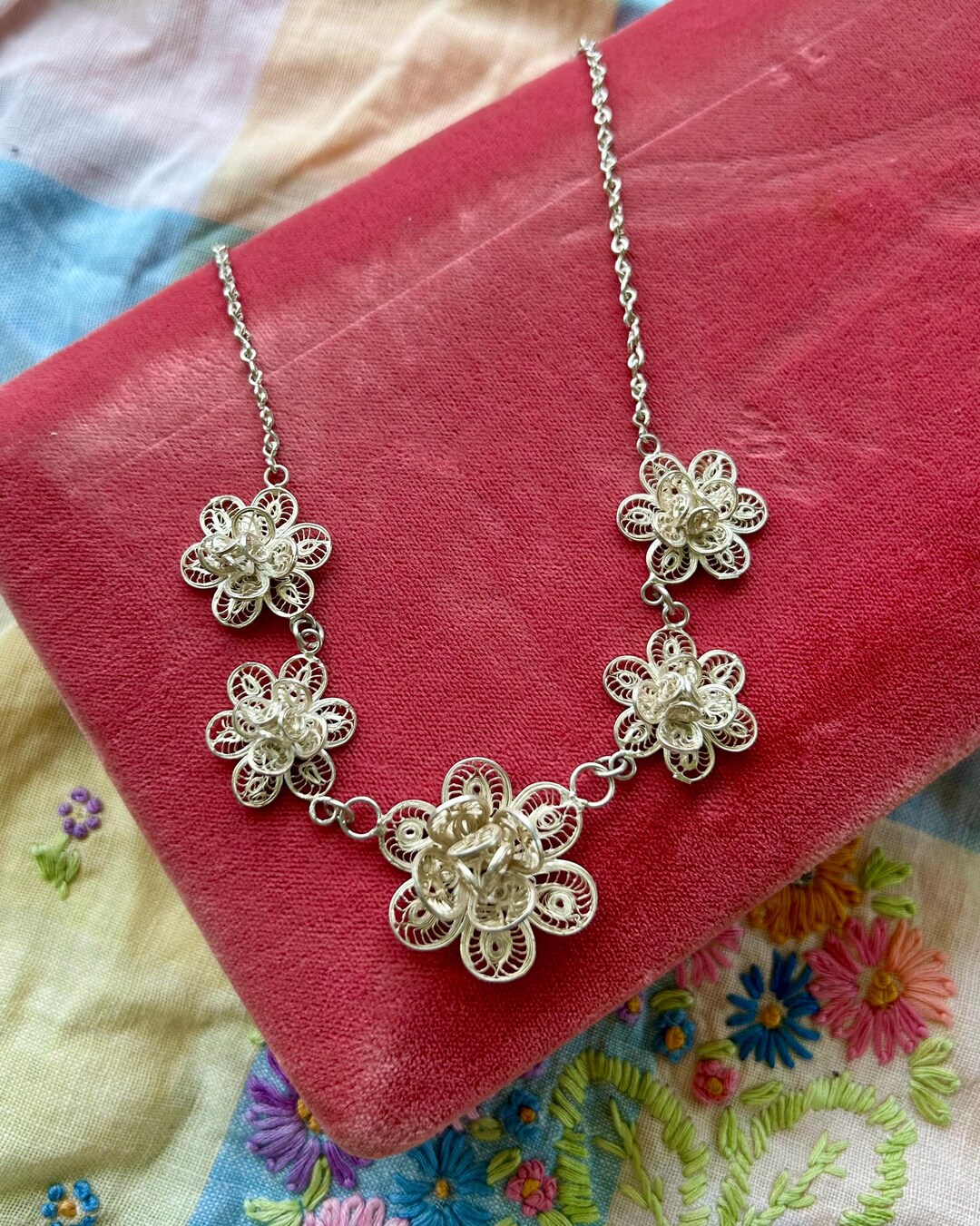 Vintage Silver Filigree Flower Necklace - Etsy