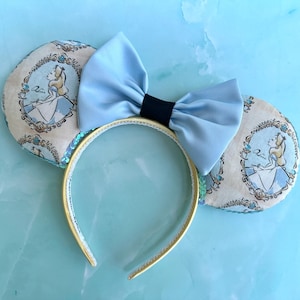 Alice in the Wonderland inspired Mouse ears, Alice Minnie ears