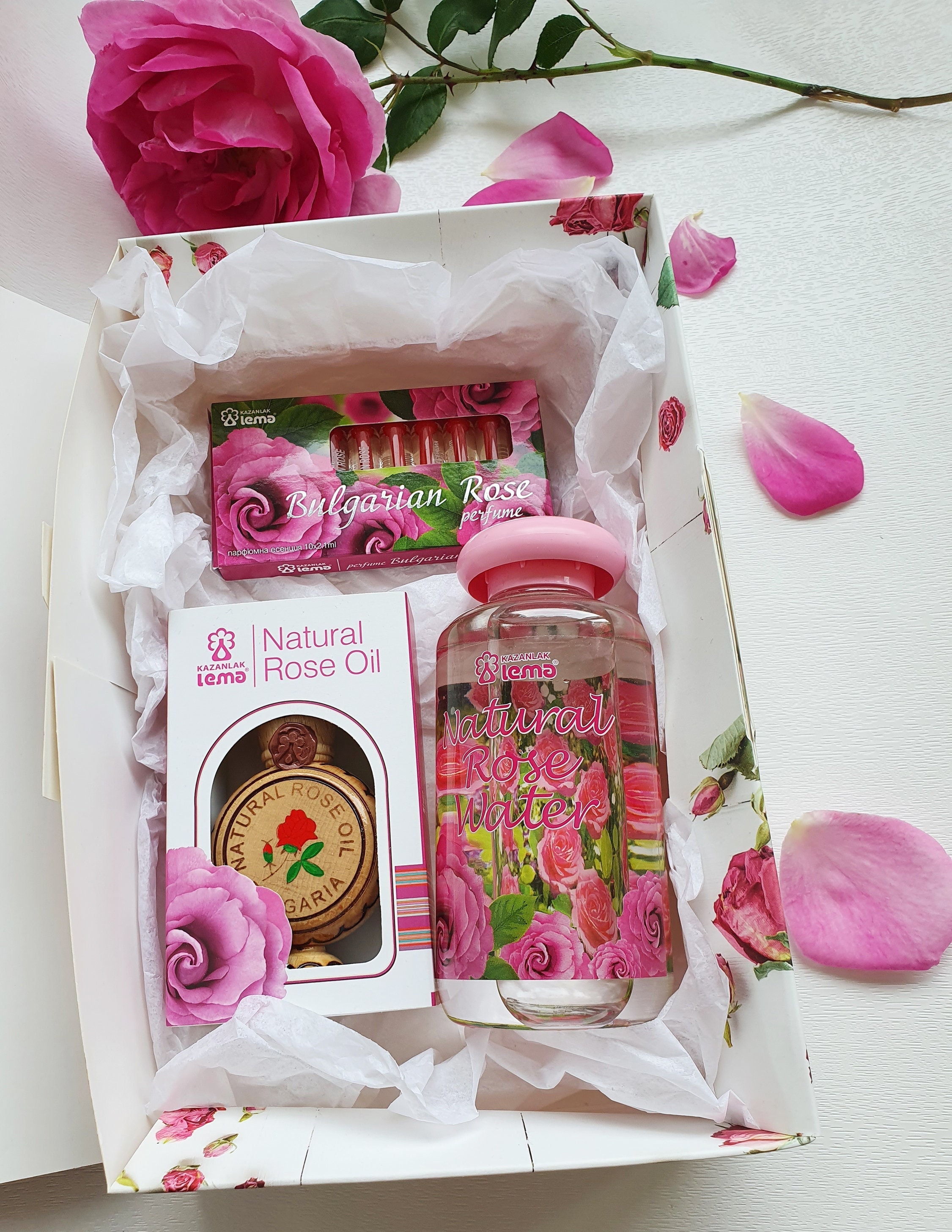 Perfume store bulgarian rose
