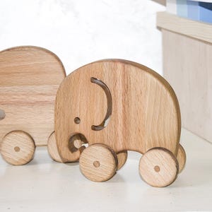 Wooden Elephant With Baby Name, First Christmas Gift, Wood Whale Toy, Personalized Kids Toy, Pull Along Animals on Wheels, Shower Gift