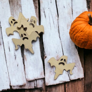 Spooky Delights: Laser Cut Wooden Ghost Shapes for Decoupage and Scrapbooking, Crafting shapes Blanks