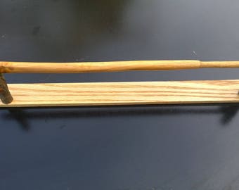 Simple Pine wand with red oak stand