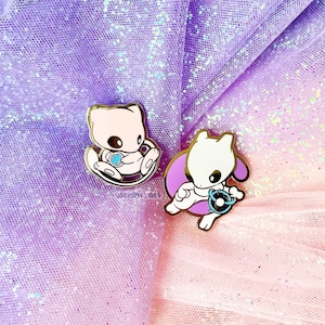 Mew & Mewtwo Enamel Pin