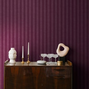 Simple Geometric Stripes Printed Wallpaper 57 Sq. Ft.