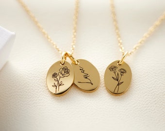 Birth flower necklace personalized in 18K gold