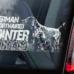 ジャーマン・ショートヘアード・ポインターが乗っている - 車の窓用ステッカー - Vorstehhund 犬用看板 短毛種 デカール - V02