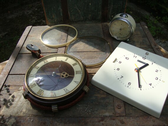 Vintage Retro Watch Repair Convolut Wood Clock