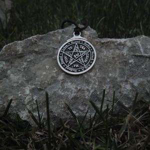 Solomon tetragrammaton necklace,Solomon pentagram keychain,Solomon Pentacle pendant,Protective talisman,King Solomon charm,Solomon key