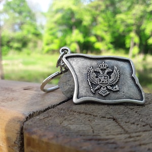 Montenegro flag eagle necklace,National Emblem Eagle flag keychain,patriotic Montenegro pendant,Coat of Arms Montenegro keychain