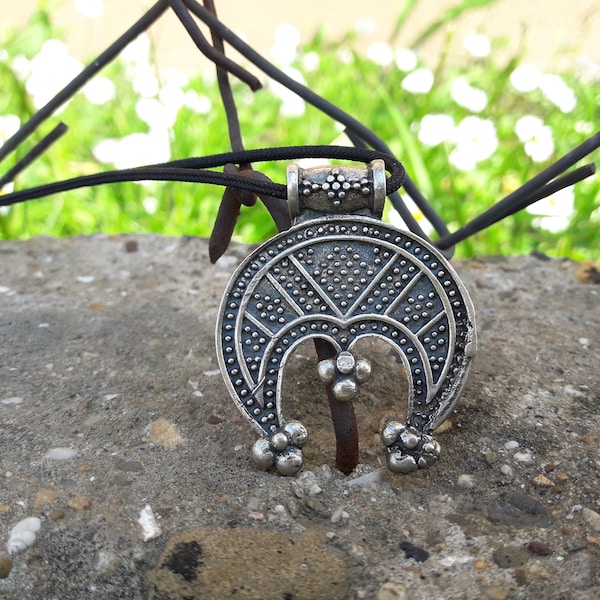 Luneta Lunitsa Slavic Pendant,Lunitsa lunula Slavic necklace,Slavic Mythology symbol of moon,Viking woman symbol,Great Moravian Empire