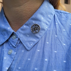 Pin con el monograma de Cristo Chi Rho, monograma cristiano de Jesucristo, pins con cristograma, cruz de Constantino, cruz Chi-Rho Alfa y Omega