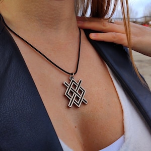 Odin&#39;s symbol Pendant,Gungnir Pendant,Viking Pendant,Vikings Norse Jewelry,The Magical Spear of Odin symbol,Norse Viking mythology jewelry