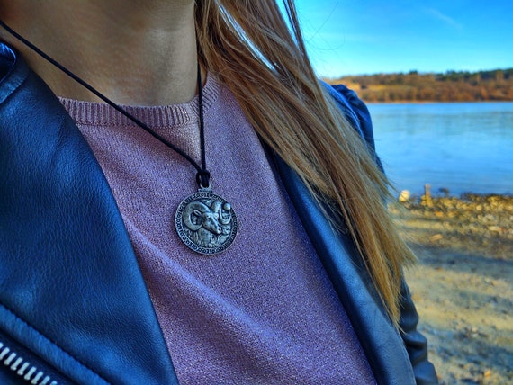 Aries zodiac sigh necklace,Aries horoscope pendant,The Ram Zodiac necklace,Astrology horoscope aries the ram necklace,Mars glyph,Mars ruler