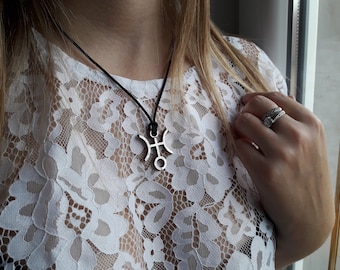 Uranus glyph Astrological symbol necklace keychain,astrology sign amulet,Zodiac Jewelry,Planetary uranus Glyph amulet necklace,Aquarius