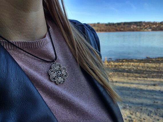 Celtic Four Leaf Clover Pendant,celtic Druid Triskelion on Clover